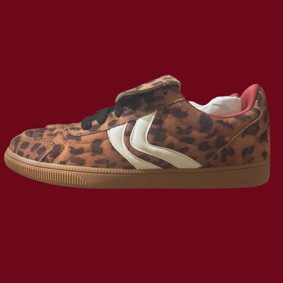 Madden NYC Leopard and Stripe Print Women's Fold‎ Over Sneakers New In Box - Picture 4 of 5